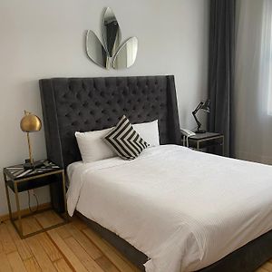 Standard Suite